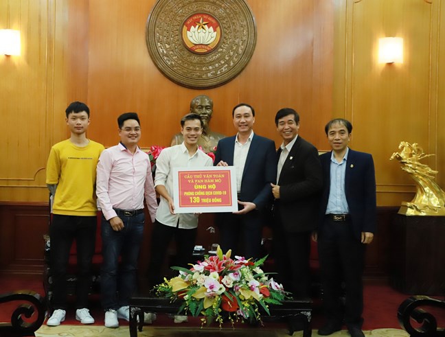 phung_khanh_tai_