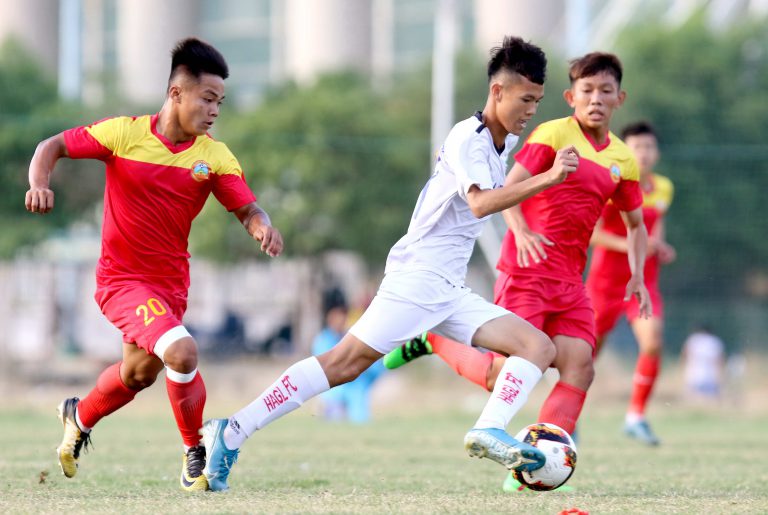 u19-hagl-2_ao-trang__u19-binh-phuoc_ao-do_anh-kha-hoa-01-2202