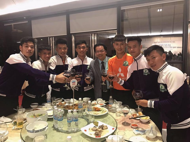 Trong Hung - hot boy cua doi tuyen Viet Nam hinh anh 6 15.jpg
